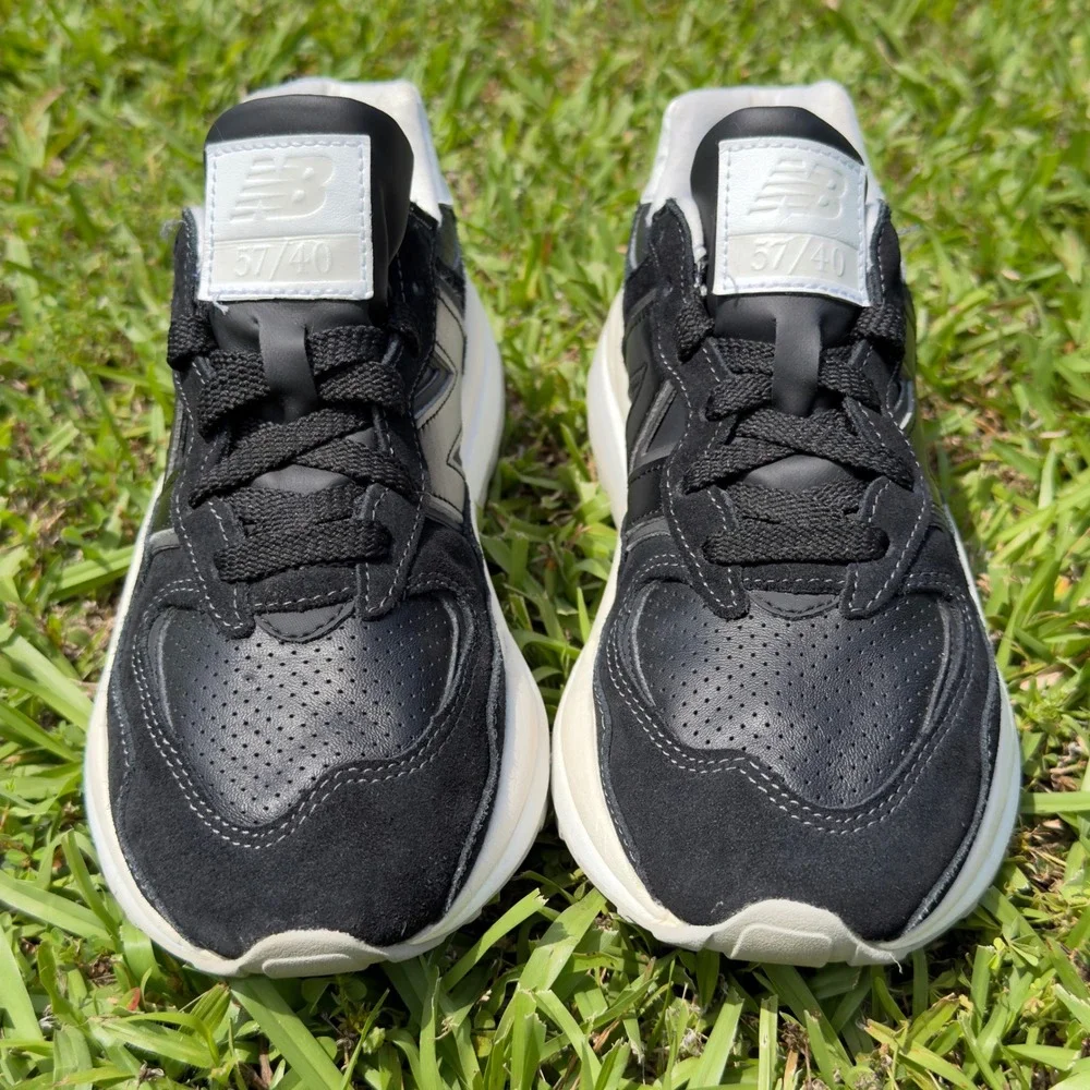 New Balance 57/40 Sneakers Black White Suede M5740SLB Men's Size 6 Women's 7.5-8